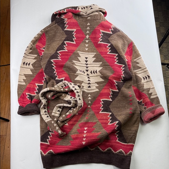 Ralph Lauren Women’s XXL Hand Knit Tribal Shawl Cardigan Sweater NWT Belted - Picture 2 of 8